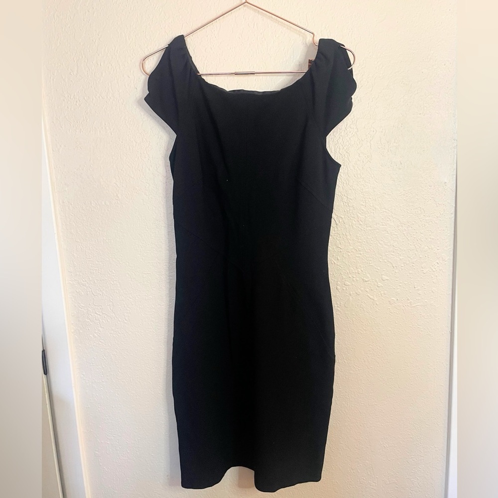 DVF Helen Dress Black Size 10 Quiet Luxury Tailored LBD